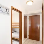 Apartmán Haus Titania 12 *